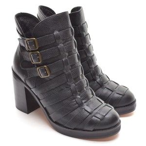 Modern Vice Cleopatra Black Buckle Booties 10 M New